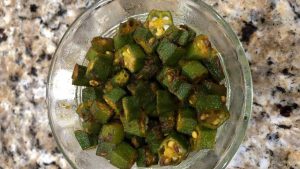 spicy okra stir fry